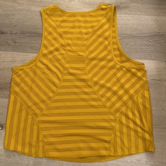 Lululemon Off and Running Tank - Picture 5 of 9